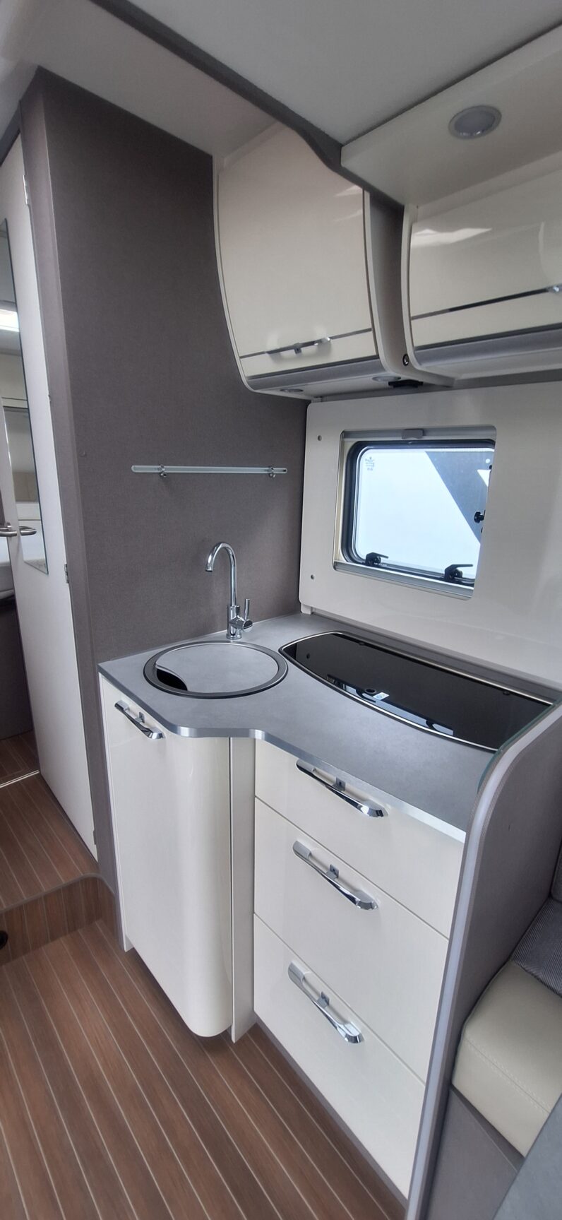 AUTOCARAVANA PERFILADA-OCASION-ETRUSCO T7400 QBC-2022