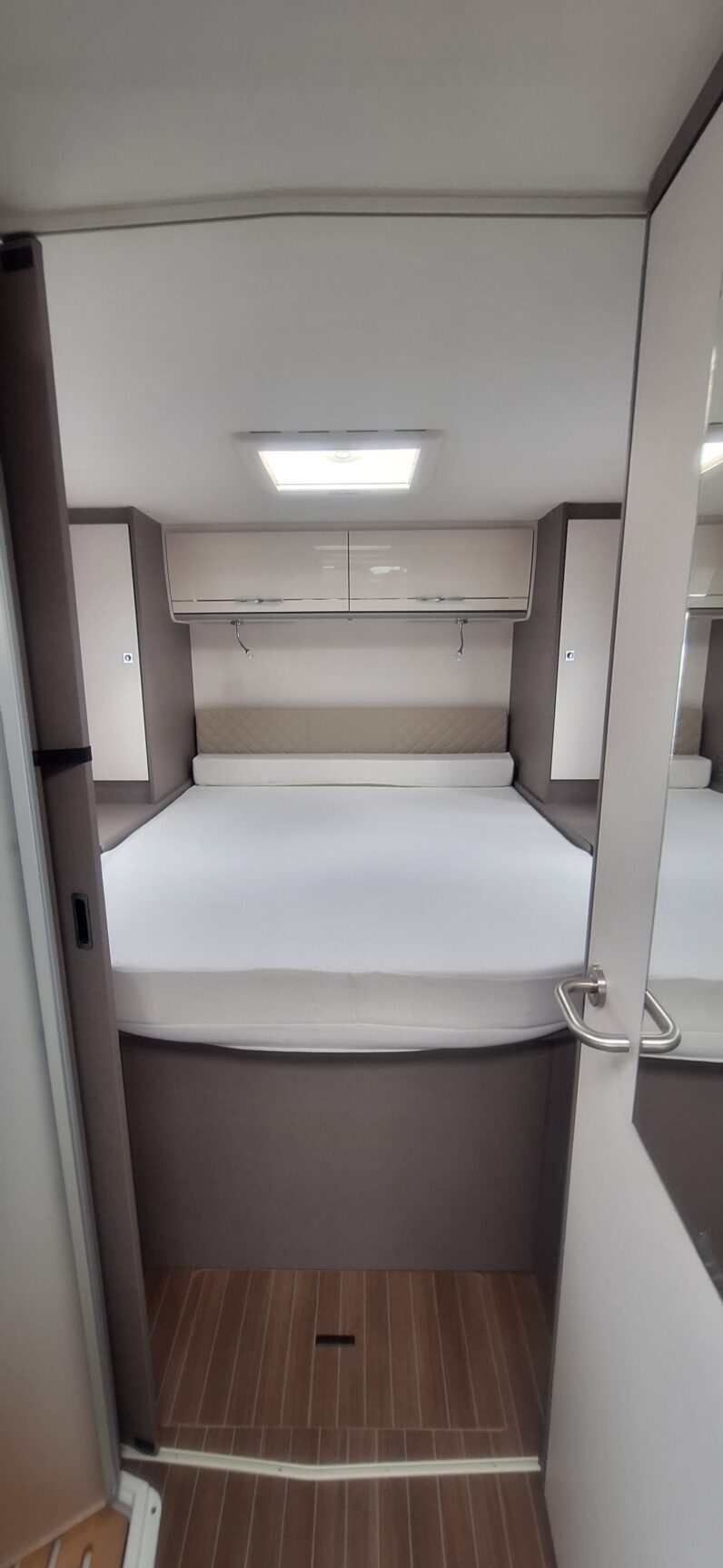 AUTOCARAVANA PERFILADA-OCASION-ETRUSCO T7400 QBC-2022