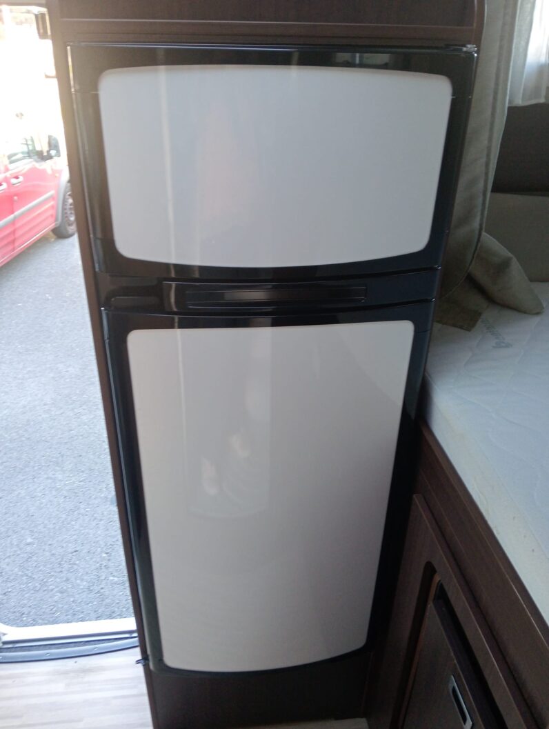 AUTOCARAVANA PERFILADA- BENIMAR MILEO 201-OCASION