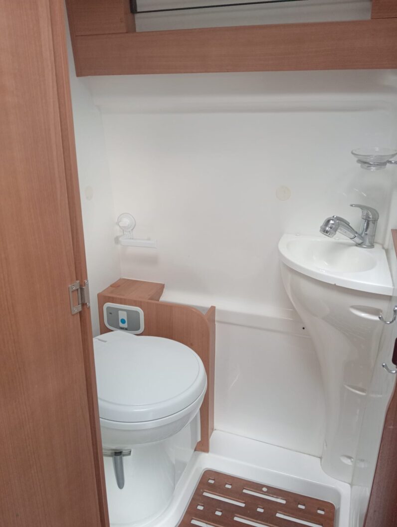 CAMPER OCASION- CAMPEREVE FAMILY VAN