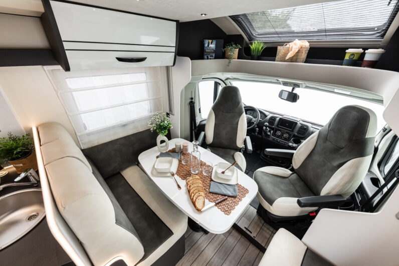 MC LOUIS 373-2026-CAMAS GEMELAS-SALON L