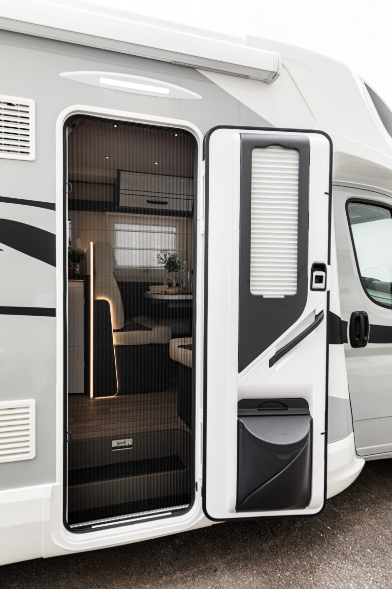 MC LOUIS 373-2026-CAMAS GEMELAS-SALON L